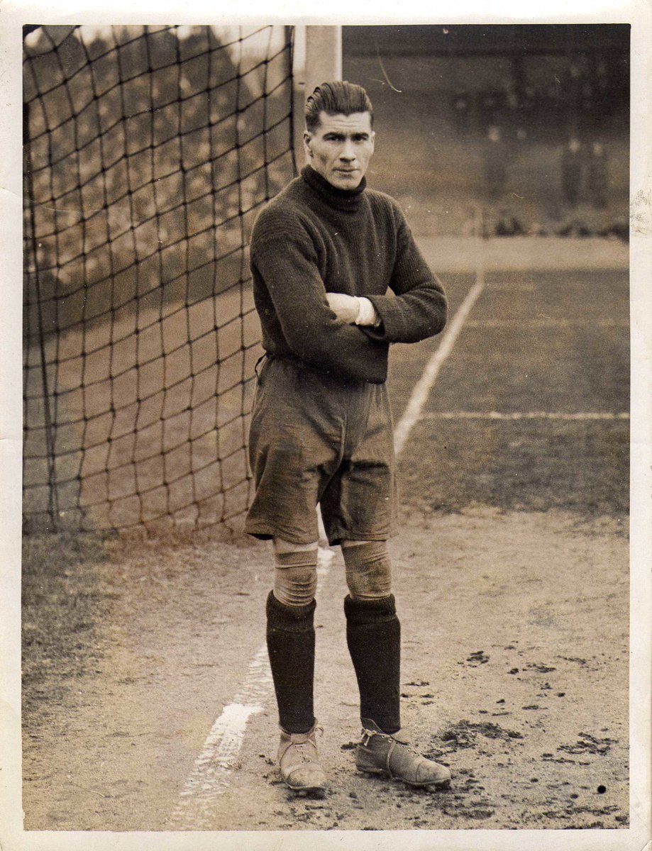 Elisha Scott was born in Belfast on 24 August 1893. He joined Liverpool FC as a 19-year-old in 1912 and remained at the club until 1934.
He was always great and everyone (not just at Liverpool) rated him really high. 'Lisha' remains the most famous LFC player of the pre-WW2 era.