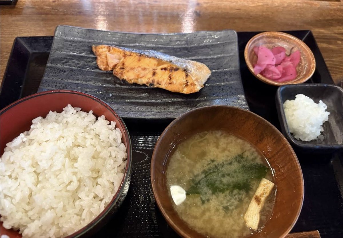 魚を食べると頭が良くなる♪🐟