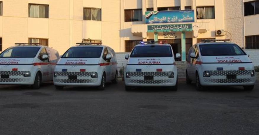 WHO Syria (@whosyria) on Twitter photo In response to escalations in Sweida, 4 ambulances operated by <a href="/SAMS_Arabic/">الجمعية الطبية السورية الأمريكية| سامز</a> from Idlib & Aleppo were sent to neighboring Dar’a.
With the Ministry of Health, partners transferred 85 patients. This referral system is supported by <a href="/WHO/">World Health Organization (WHO)</a> with funding from <a href="/eu_echo/">EU Civil Protection & Humanitarian Aid 🇪🇺</a> & <a href="/novonordiskfond/">Novo Nordisk Foundation</a>. In response to escalations in Sweida, 4 ambulances operated by <a href="/SAMS_Arabic/">الجمعية الطبية السورية الأمريكية| سامز</a> from Idlib & Aleppo were sent to neighboring Dar’a.
With the Ministry of Health, partners transferred 85 patients. This referral system is supported by <a href="/WHO/">World Health Organization (WHO)</a> with funding from <a href="/eu_echo/">EU Civil Protection & Humanitarian Aid 🇪🇺</a> & <a href="/novonordiskfond/">Novo Nordisk Foundation</a>.