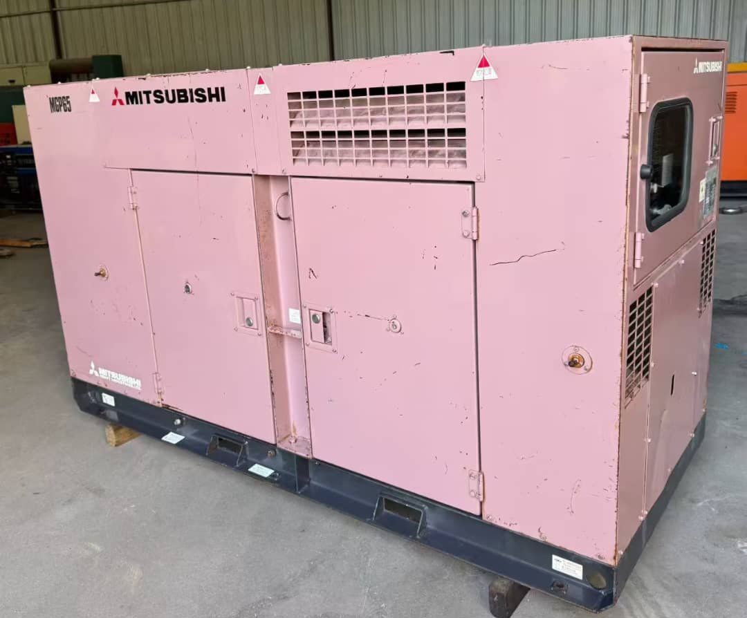 BisankaKing's tweet image. I have an Excellent Second Hand Silent Diesel Powered Japan Generator on sale.
-- Model = S4K-T
-- Rated Power = 50 KW
-- Selling Price = K565,000
-- Location = Kamloops Road, Lusaka.
To purchase Call/WhatsApp +260964452000
#Generator #Japan #Sale #Power
