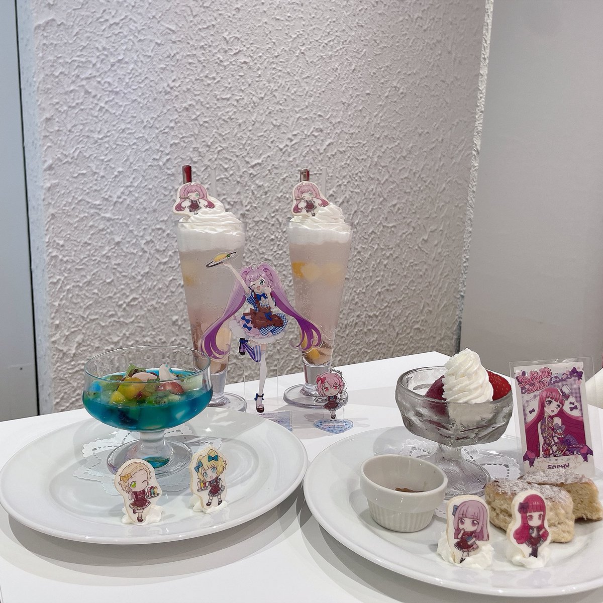 この間プリパラとアイカツコラボのスイパラ行ってきたよ♪めっちゃ可愛かった₍ᐢ.ˬ.ᐢ₎♡