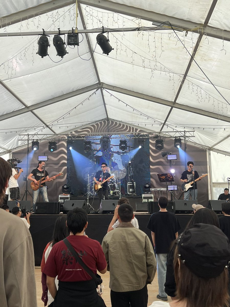 АйТалала tweet media