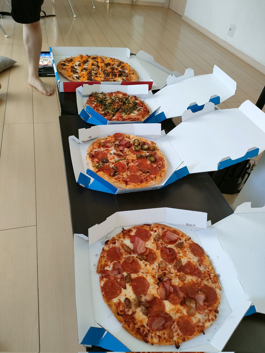 ピザパ始まった