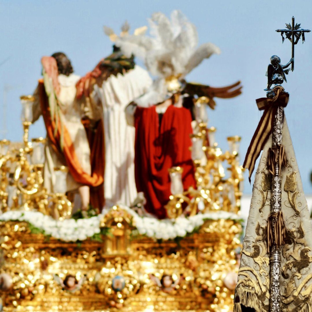 amsresurreccion's tweet photo. ✨Nuestra música es testigo de la 𝑹𝒆𝒔𝒖𝒓𝒓𝒆𝒄𝒄𝒊𝒐́𝒏; victoria de la Santa Cruz, que se alza proclamando la Buena Nueva.

✝️ Hdad. de la Sagrada Resurrección (Sanlúcar de Bda)

#SonesDeResurrección🎺🥁 https://t.co/tQ1iiKXfsc