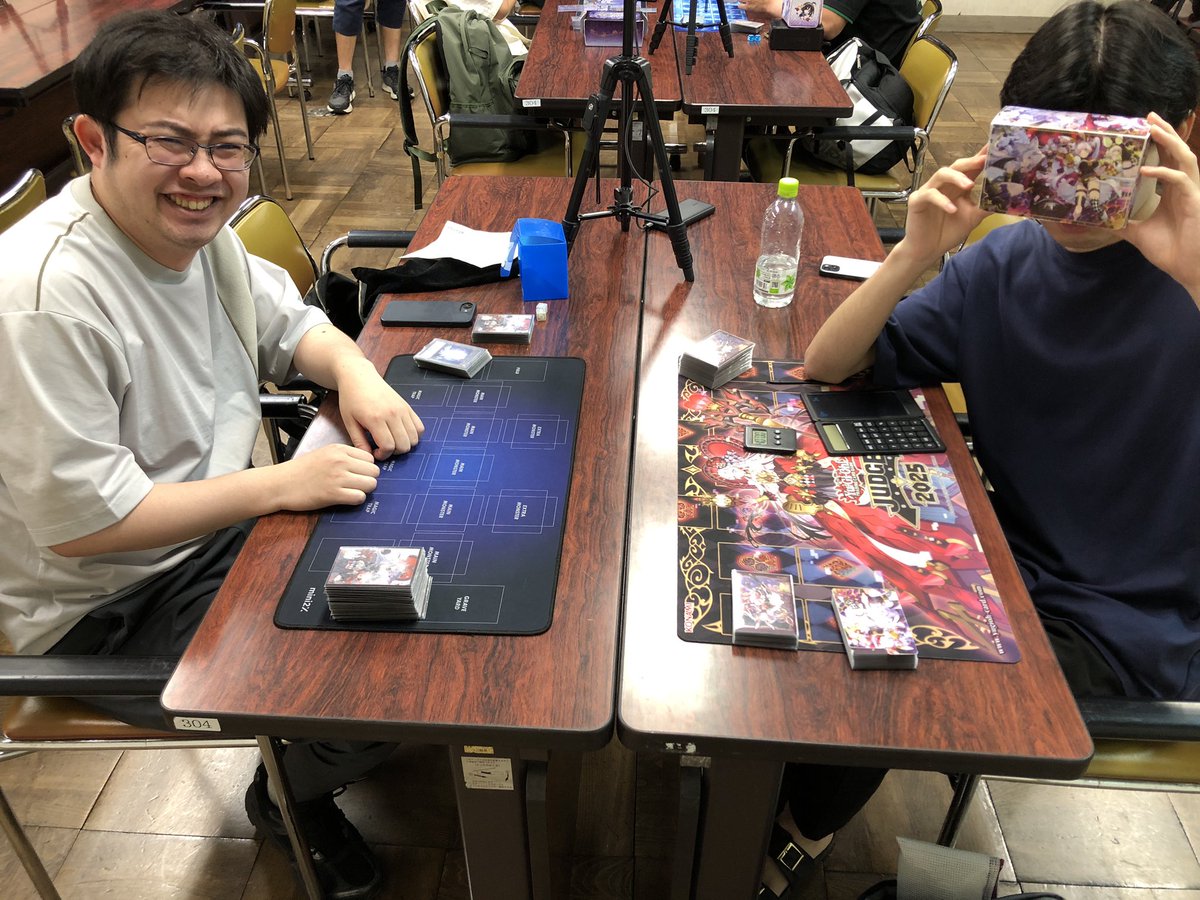 つりおCS宇都宮決勝戦

こむるー選手【VS】
vs
カミツレン選手【キラーチューン】