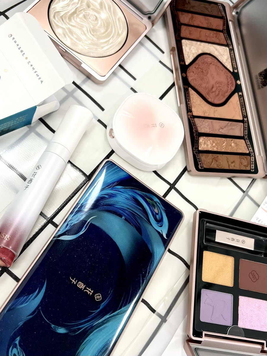 ☺︎ ♡花西子 POWDER BLUSH01 + アイシャドウセット 花西子(Florasis)のアイシャドウ人気おすすめランキング11選