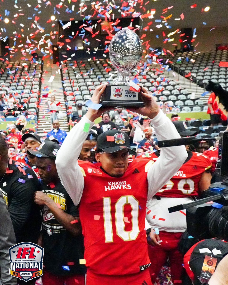 You guessed it! Your 2025 IFL National Championship MVP is Mr.
<a href="/jayden_delaura/">Jayden de Laura</a> 🏆 Congratulations to
him and all of <a href="/KnightHawksIFL/">Vegas Knight Hawks</a>

#ThelndoorWar #IFL
#IndoorFoolballLeague #IndoorFL #GolFL #Football #2025IFLPlayoffs
#IFLNC #IFLNationalChampionship #NationalChampionship