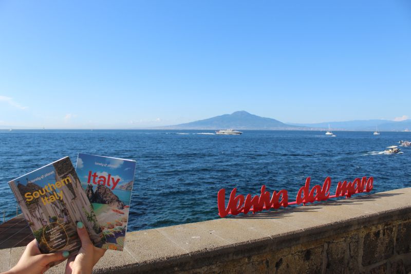 VENIVA DAL MARE More than crystalline sea and culinary delicacies; the Amalfi Coast is full of rich history, art, craft, traditions and natural beauty. campanica.blogspot.com/2025/08/veniva…
----
#AmalfiCoast #UNESCO #visit