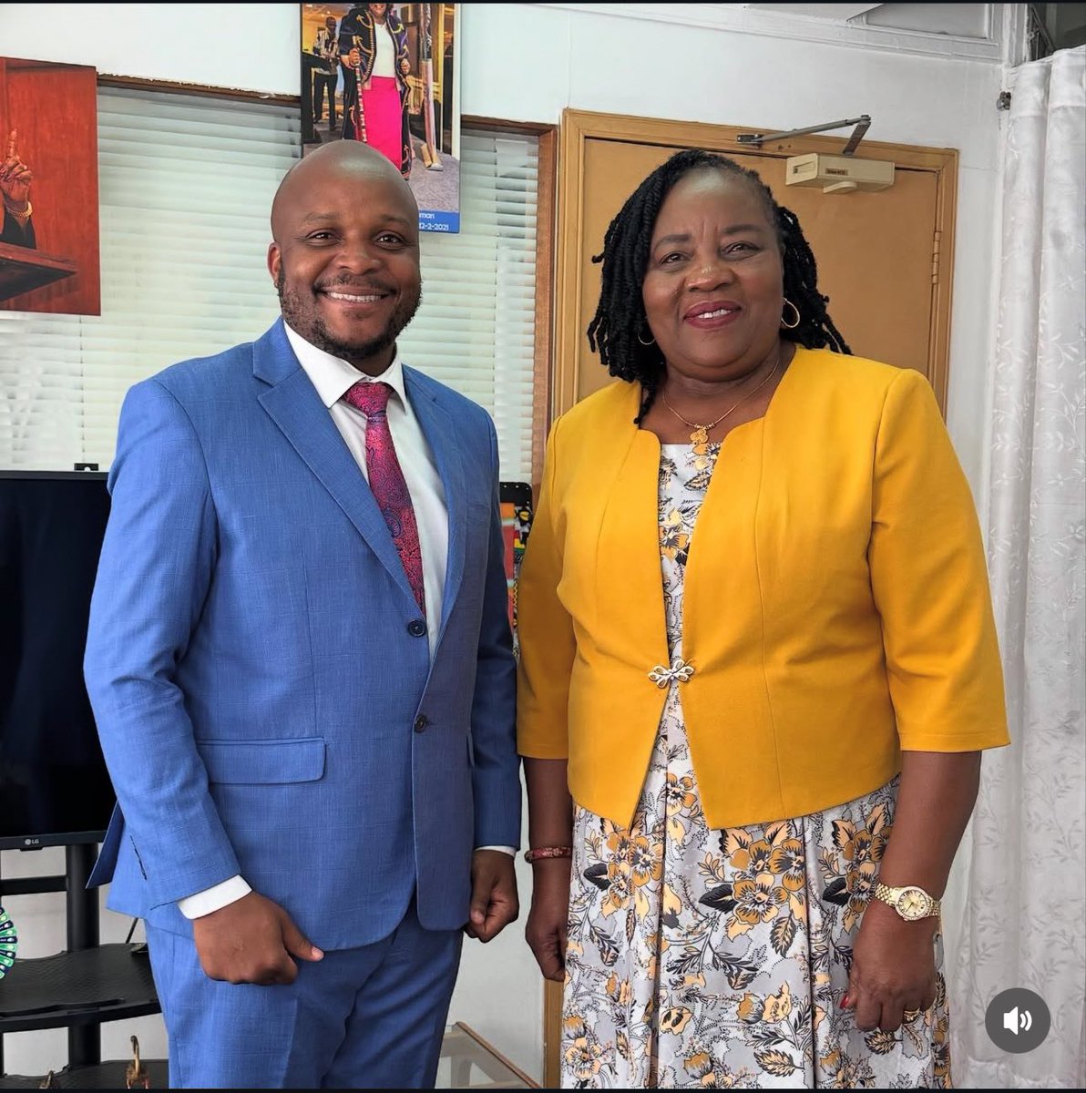 JalangoMwenyewe's tweet image. Happy Birthday to the iconic Mama Ida Odinga!
A true symbol of strength, grace &amp;amp; resilience.
Your legacy continues to inspire generations.
Wishing you joy, health &amp;amp; blessings always. 💐
#HappyBirthdayMamaIda #IdaOdinga