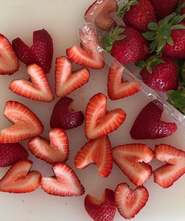 heart shaped strawberries 🍓