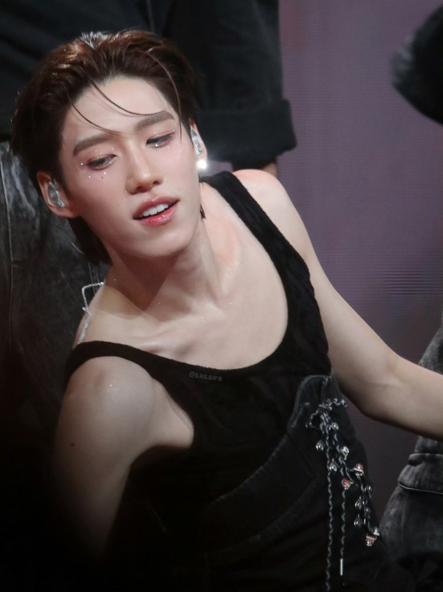 ดูเค้าเล่นหูเล่นตาดิ เก่งละเดี๋ยวนี้ ฉามขวบมะจีงนี่😭