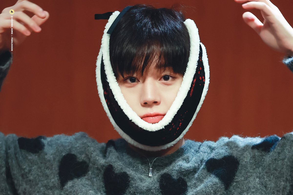 koyawwwww's tweet photo. 이거 제 최애 팬싸템인데
가져오신분 진짜절받으세요🙇🙇���♀️🙇‍♂️ https://t.co/QJIB3ucHbS