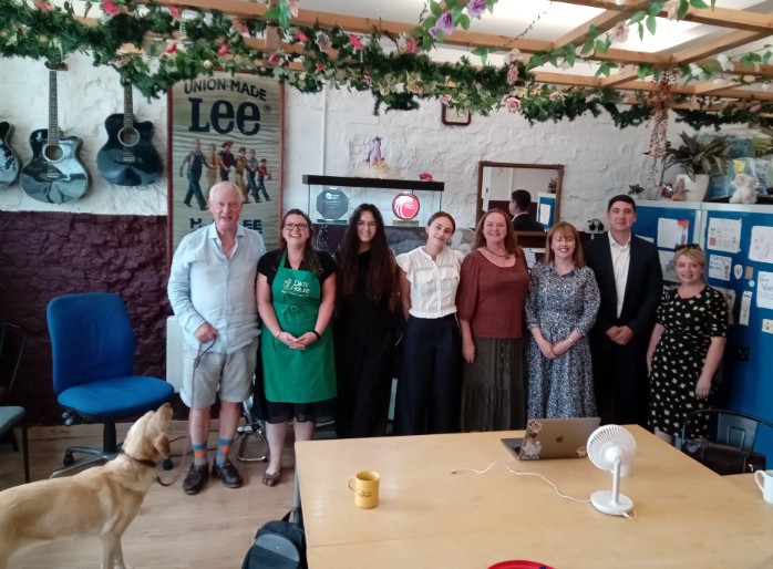 Dad's House Award Winning #Probono family law clinic. 
A huge thank you Barrister the one &amp; only  <a href="/BarretoBar/">Sophie Hill</a> <a href="/CoramFamilyLaw/">Coram Chambers</a> for representing one of our dad's in the family court 

#singledads #children #parents 
#Solicitors #Barristers #Teamwork 
dadshouse.org.uk