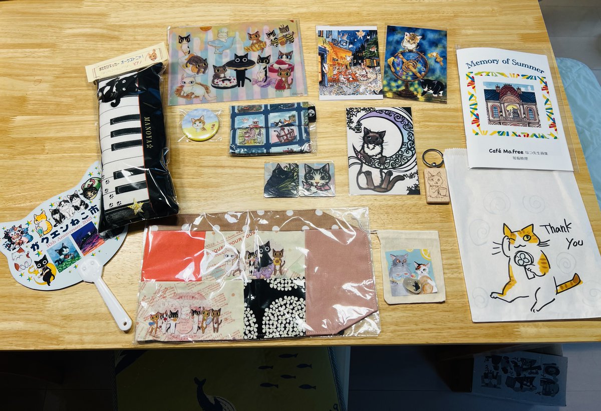 ガクエンねこ市で購入させていただいたもの。作家さんそれぞれの個性が感じられて、選ぶのが大変だった💦
モフリーのなつ先生関連のグッズが買えたのも嬉しかった〜🥲
#ガクエンねこ市
#カフェモフリー