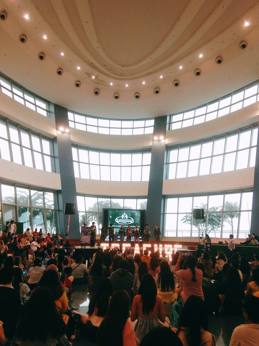 yshfav's tweet photo. asan kayo guyxsz https://t.co/suUKWDFf7H