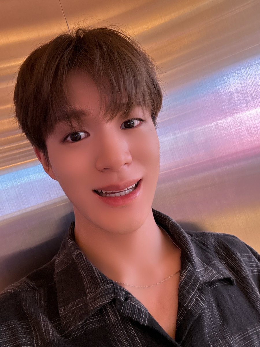 babygirl jeno ♡ tweet media