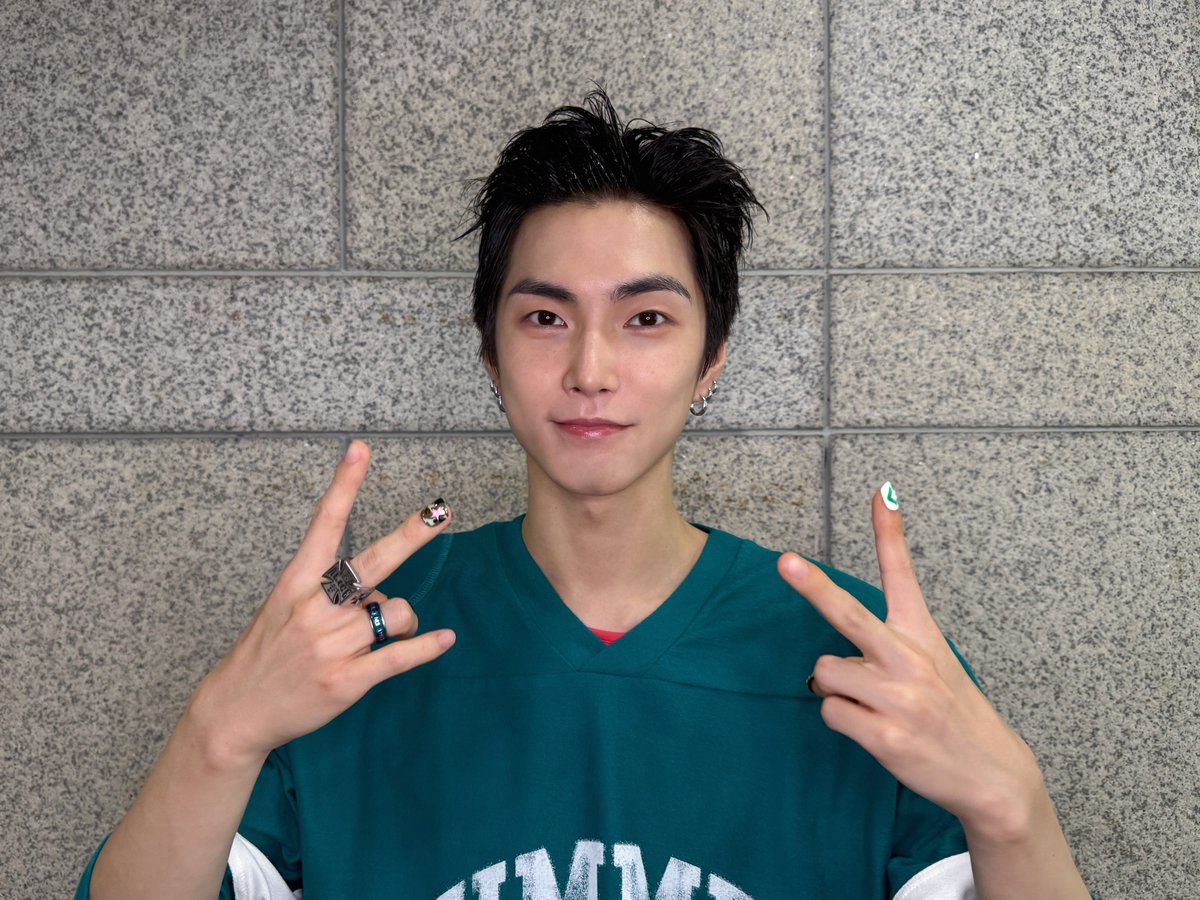 250824 #Inkigayo 😽😺😼 

#XngHan_Xoul #WasteNoTime