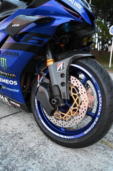 Yamaha R6 price 2025 – स्पेसिफिकेशन्स, फीचर्स, डिज़ाइन और भारत में विकल्प