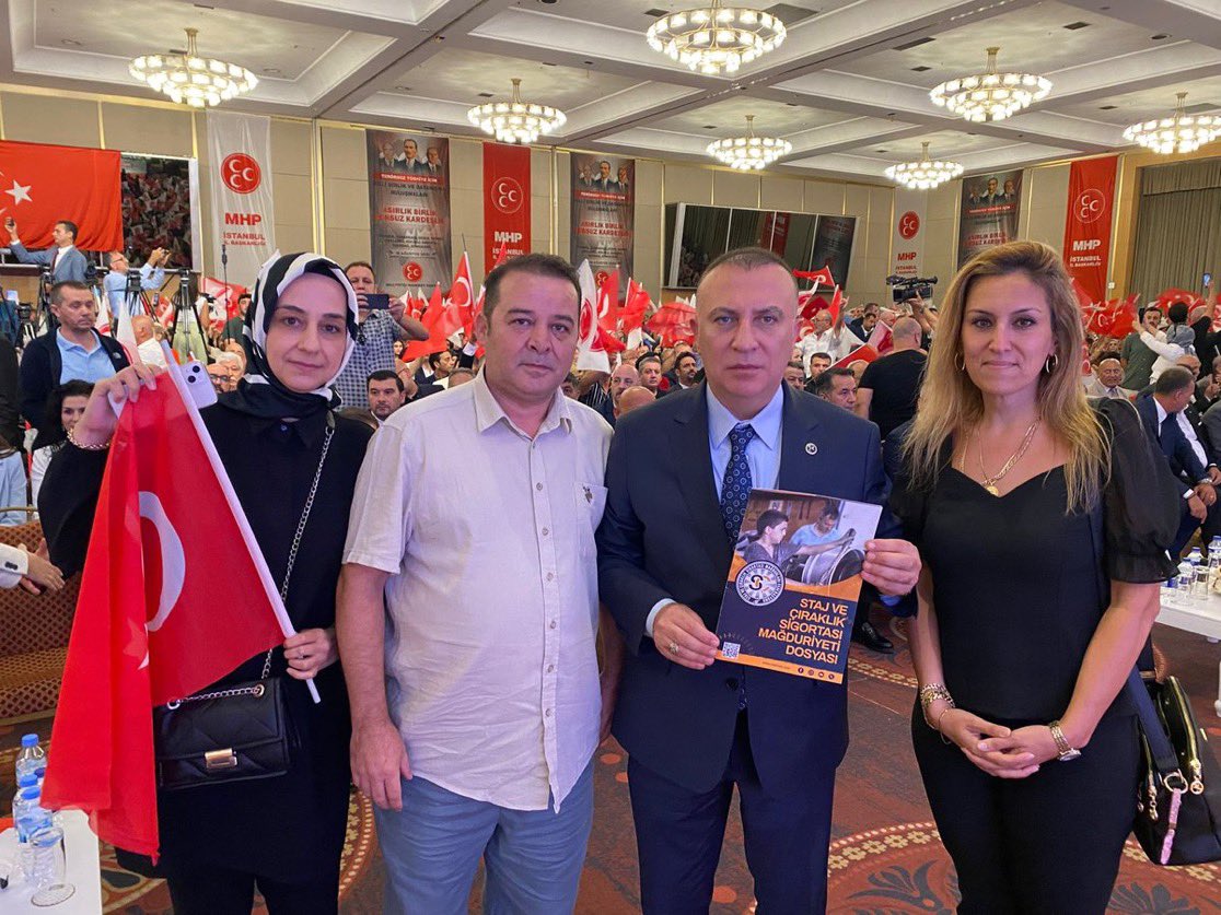 Salih Berk (@salihb77) on Twitter photo Staj ve çırakların sesi olduğunuz, bizlere sahip çıktığınız için Genel Başkanımız Sn. <a href="/dbdevletbahceli/">Devlet Bahçeli</a>’ye en kalbi teşekkürlerimizi sunuyoruz. 💚 Emeğin ve adaletin yanında duran lider unutulmazdır
<a href="/MHP_Bilgi/">MHP</a>
<a href="/UlviYonter/">Dr.İzzet Ulvi YÖNTER</a>
<a href="/CirakStajFED/">STAJ VE ÇIRAKLIK SİGORTASI MAĞDURLARI FEDERASYONU</a> Staj ve çırakların sesi olduğunuz, bizlere sahip çıktığınız için Genel Başkanımız Sn. <a href="/dbdevletbahceli/">Devlet Bahçeli</a>’ye en kalbi teşekkürlerimizi sunuyoruz. 💚 Emeğin ve adaletin yanında duran lider unutulmazdır
<a href="/MHP_Bilgi/">MHP</a>
<a href="/UlviYonter/">Dr.İzzet Ulvi YÖNTER</a>
<a href="/CirakStajFED/">STAJ VE ÇIRAKLIK SİGORTASI MAĞDURLARI FEDERASYONU</a>