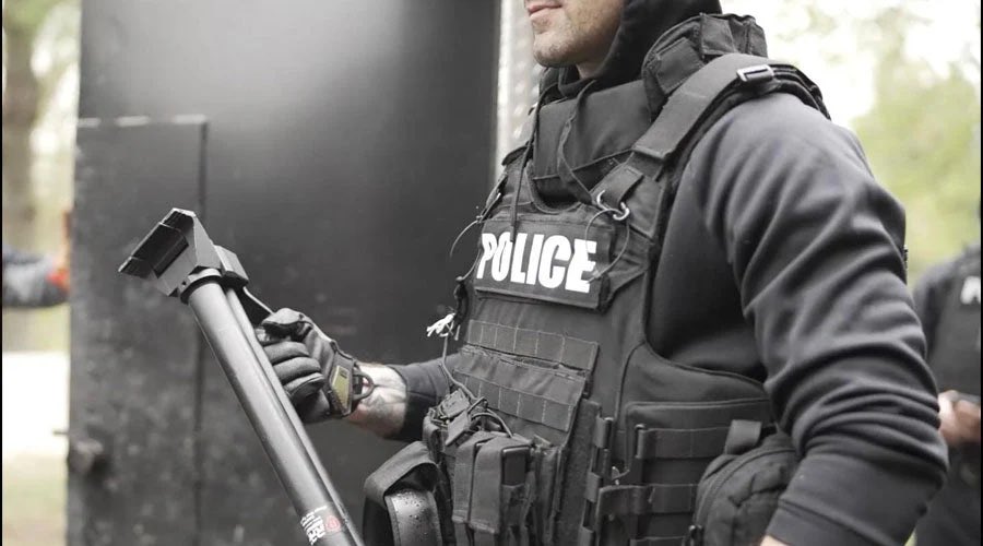 🔨💥 For over 10 years, we’ve supplied the toughest teams with the best in breaching equipment. Trusted. Proven. Battle-ready.

#Tactical #Breaching #GearThatWorks #tacticalsource