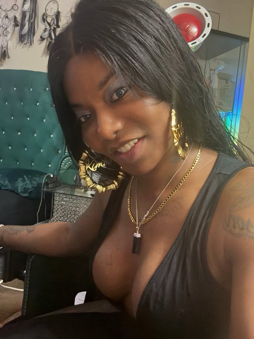 Watch Kim Carta's leaked NSFW photo on TwXstars