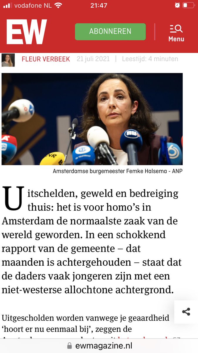 Nogmaals:

Vrouwen onveilig en bang 🚨

Joden onveilig en bang 🚨

LHBTIQ+’ers onveilig en bang 🚨

Maar de media, politici en deugvolk hebben het over ‘mannenprobleem’. 

#rechtopdenacht #wijeisendenachtop #mannenprobleem #vrouwenhaat #jodenhaat #homohaat #Halsema #Amsterdam