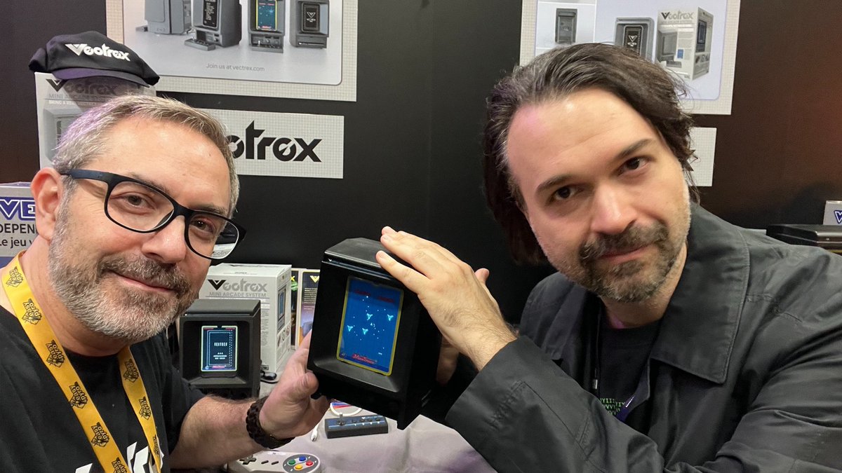 Look who shows up this morning on Vectrex Stand at Gamescom!
<a href="/remute/">Remute</a> was here and he’s a great fan of Vectrex and vector graphics. I’m a great fan of him and his music! I hope he’ll compose something for our mini machine.