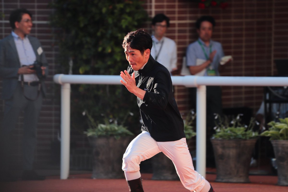 danon_premium15's tweet image. 走る戸崎さんと褒める瑠星くん
#WASJ