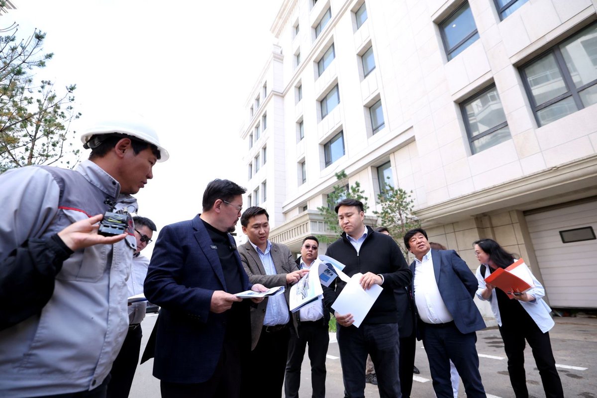 ТӨРИЙГ ХОХИРОЛГҮЙ БОЛГОХ ЗОРИЛГОТОЙ АЖЛЫН ХЭСЭГ БАЙГУУЛЖ, АЖИЛДАА ШУУРХАЙЛАН ОРЛОО
📌Ерөнхий сайд Г.Занданшатар санхүүгийн эрсдэлд орсон, татан буугдсан банканд байршиж буй улсын хөрөнгийг буцаан төвлөрүүлж, төрийг хохиролгүй болгох үүрэг бүхий ажлын хэсэг байгуулах