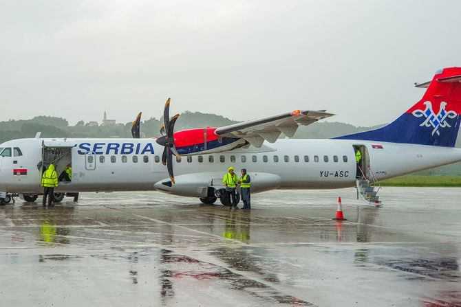 Pedjijatar's tweet photo. Reportaža sa leta Banja Luka - Beograd ✈️ video i priča na https://t.co/5XyNIJFgcQ ⬇️ https://t.co/7LlgOLziDr https://t.co/tgab7HHTL3