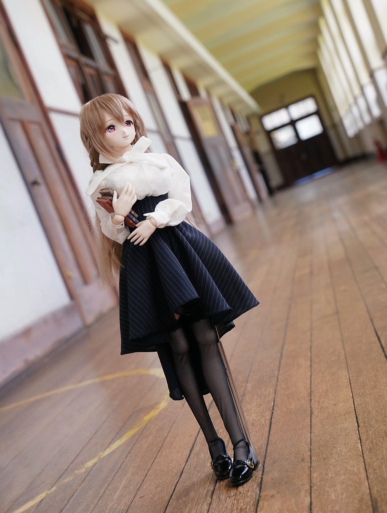 4年1組担任の玲香先生🖍️
物腰が柔らかくお子さま達からも人気があります