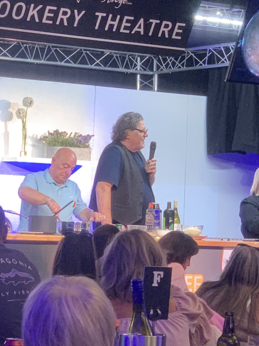 ❤️karen Mary Elizabeth❤️ (@marybethxx6) on Twitter photo A lovely day at <a href="/BoltonFoodFest/">BoltonFoodFest</a> with my lovely friend Jackie <a href="/thebakingnanna1/">The Baking Nanna</a> … marco was amazing but not as amazing as Jackie’s demo … we didn’t want to come home 😂💜😘😘😘😘 A lovely day at <a href="/BoltonFoodFest/">BoltonFoodFest</a> with my lovely friend Jackie <a href="/thebakingnanna1/">The Baking Nanna</a> … marco was amazing but not as amazing as Jackie’s demo … we didn’t want to come home 😂💜😘😘😘😘