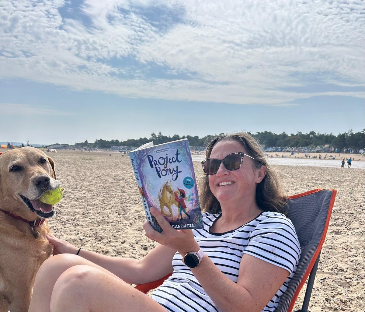 📚Got Firefly books on your summer TBR?📚

📷⁠ ⁠Share a photo for a chance to win Firefly book of your choice!⁠

Use #FireflySummerReading25 – a random winner will be picked w/c 1 Sept. (UK only)⁠

Here is editor Hayley enjoying Camilla Chester's Project Pony in Norfolk