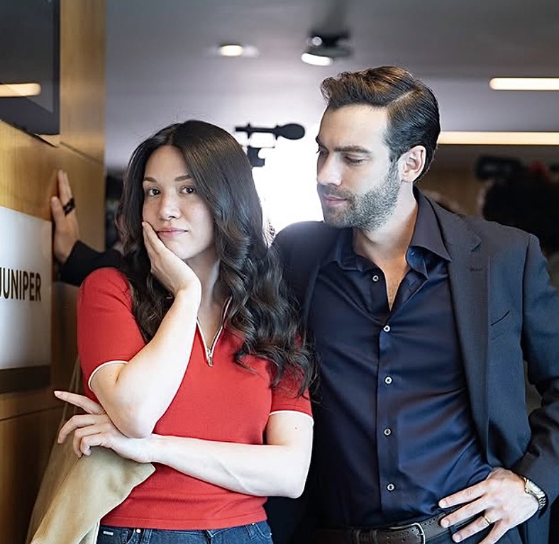 GzGvrIxW8AAfQc6?format=jpg&name=900x900