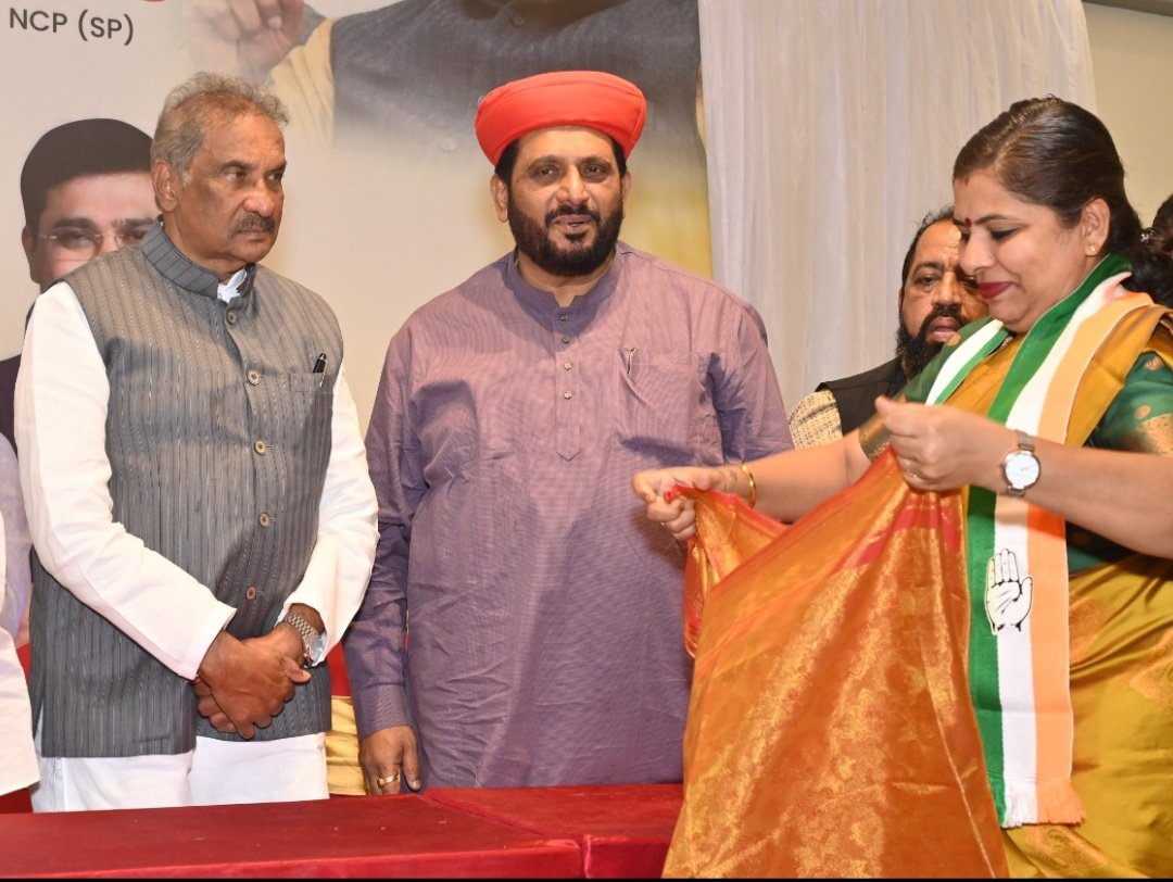 Lakshmi S Nair (@lakshmiindiainc) on Twitter photo Warm birthday greetings to senior Congress leader and minister Shri K.J. George ji.
Wishing you good health, happiness, and many more years of public service. <a href="/thekjgeorge/">KJ George</a> <a href="/srinivasiyc/">Srinivas BV</a> <a href="/VarshaEGaikwad/">Prof. Varsha Eknath Gaikwad</a> <a href="/INCHarshsapkal/">Harshwardhan Sapkal</a> Warm birthday greetings to senior Congress leader and minister Shri K.J. George ji.
Wishing you good health, happiness, and many more years of public service. <a href="/thekjgeorge/">KJ George</a> <a href="/srinivasiyc/">Srinivas BV</a> <a href="/VarshaEGaikwad/">Prof. Varsha Eknath Gaikwad</a> <a href="/INCHarshsapkal/">Harshwardhan Sapkal</a>