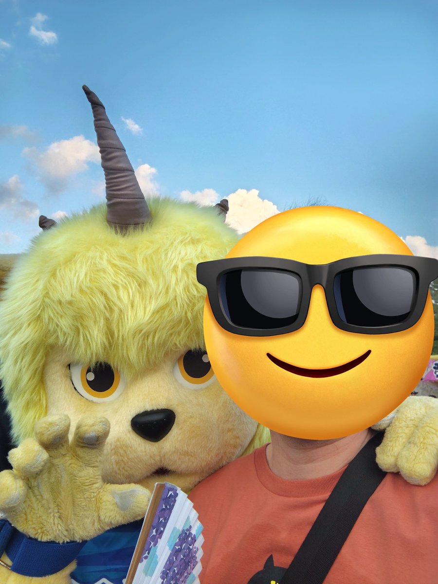 見てる人も踊り手さんたちもビールやサワー飲みながらでめっちゃ羨ましいんだが🙄
あとなんかゆるキャラに絡まれたwww