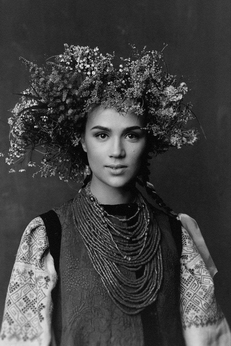 Good morning, beautiful souls 💛💙
Today my country – Ukraine – celebrates the Day of Independence.
Independence is not just a date, it is the quiet strength of every soul that chooses freedom over fear – and the love that makes this choice worth living for.

May this day remind