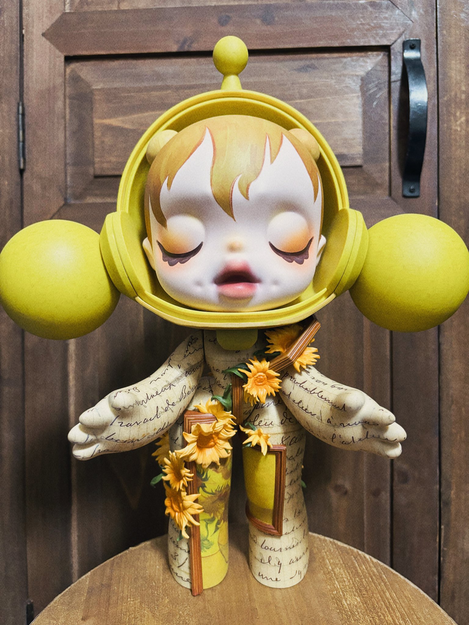 限定品　MEGA α SKULLPANDA 400% ひまわり　ゴッホ　正規品 新品未開封 正規品 MEGA α SKULLPANDA 400% Van Gogh Museum