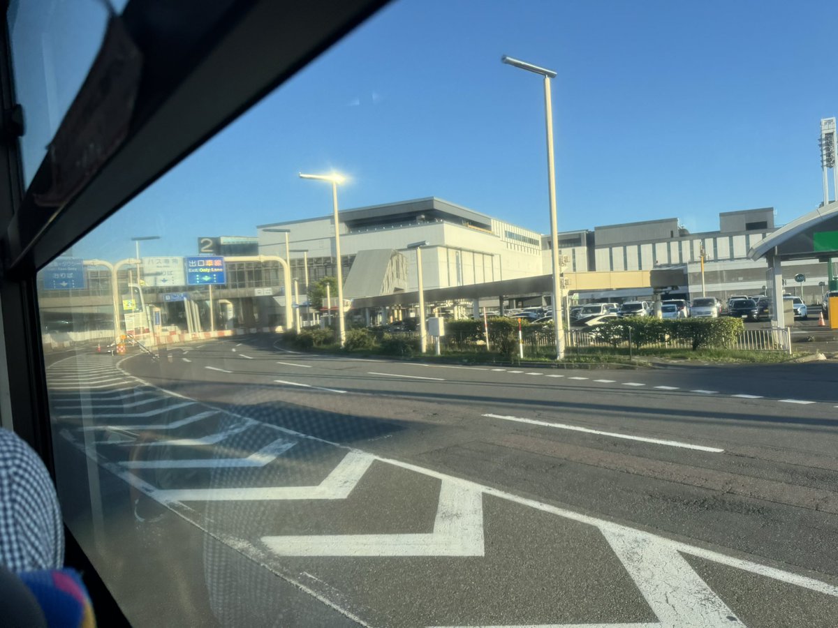 名残り惜しいですが、飛行機の時間が迫っているので撤収します。
北海道大学チームの皆さん、ありがとうございました😇
#学生フォーミュラ