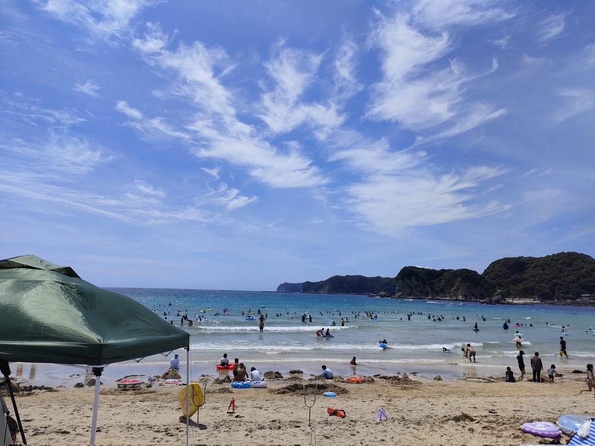 okio3109's tweet photo. 奥さんの誕生日というとこで鴨川へ家族旅行。

鴨川シーワールドのシャチのショーから始まり、旅館の美味しいご飯、綺麗な海、朝に旅館近くの堤防で少しだけ釣りしたらヒラメまで釣れて大満足の旅行となりました☺️ https://t.co/apTV2NbHWG
