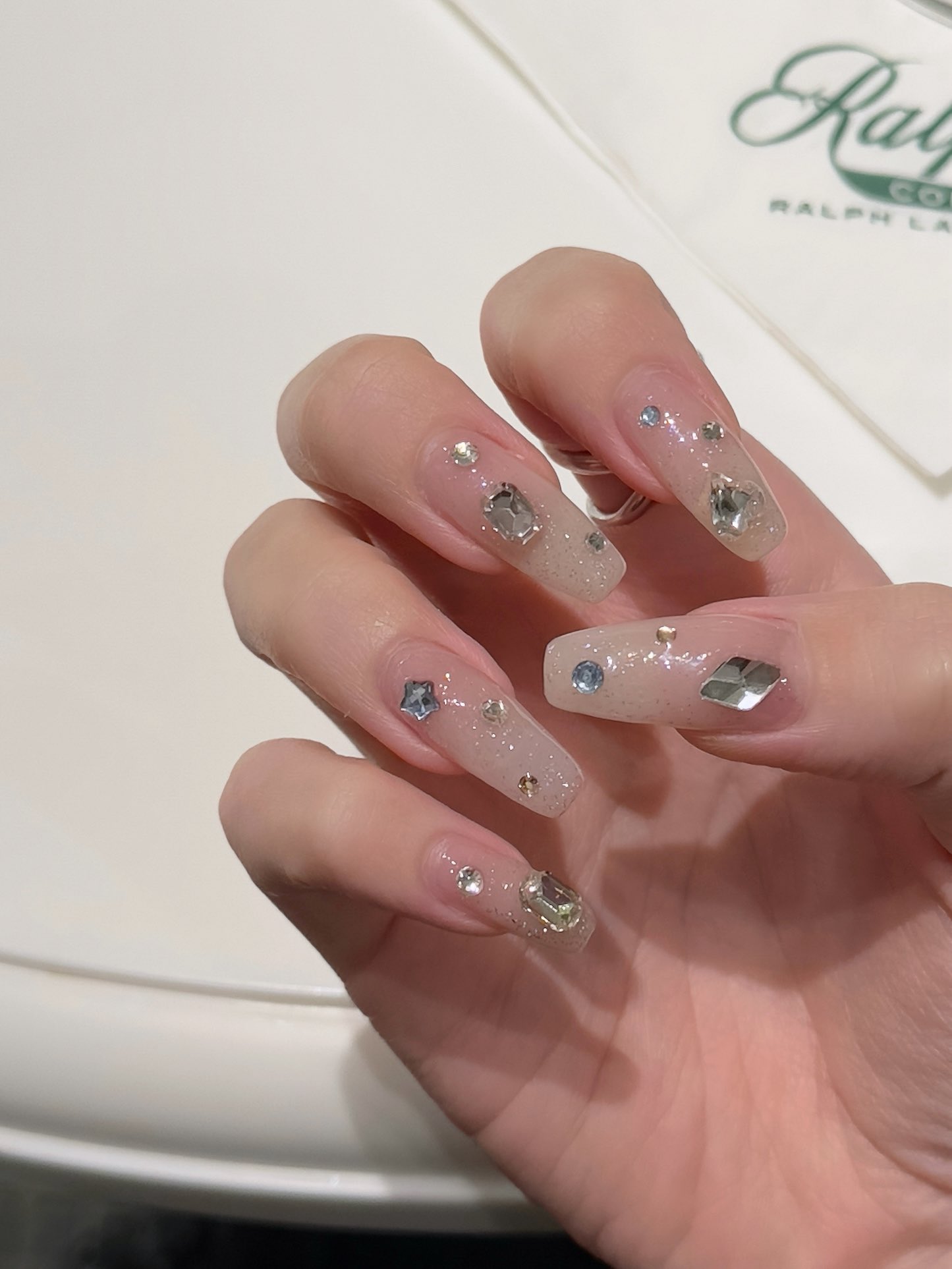 ネイル ネイルホリック・kyo・mioriのネイル・ネイルケアを使った口コミ