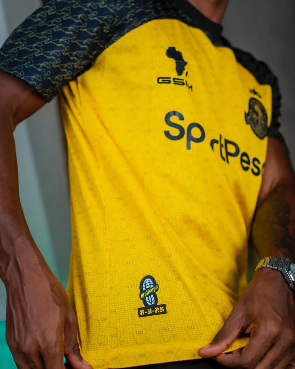 #hesabuzinakataa Jezi gani mpaka uwe na kitambi ndio ikupendeze😂
Oi mwanetu <a href="/INFLUENCERjr/">WHYMYCATISSAD</a>