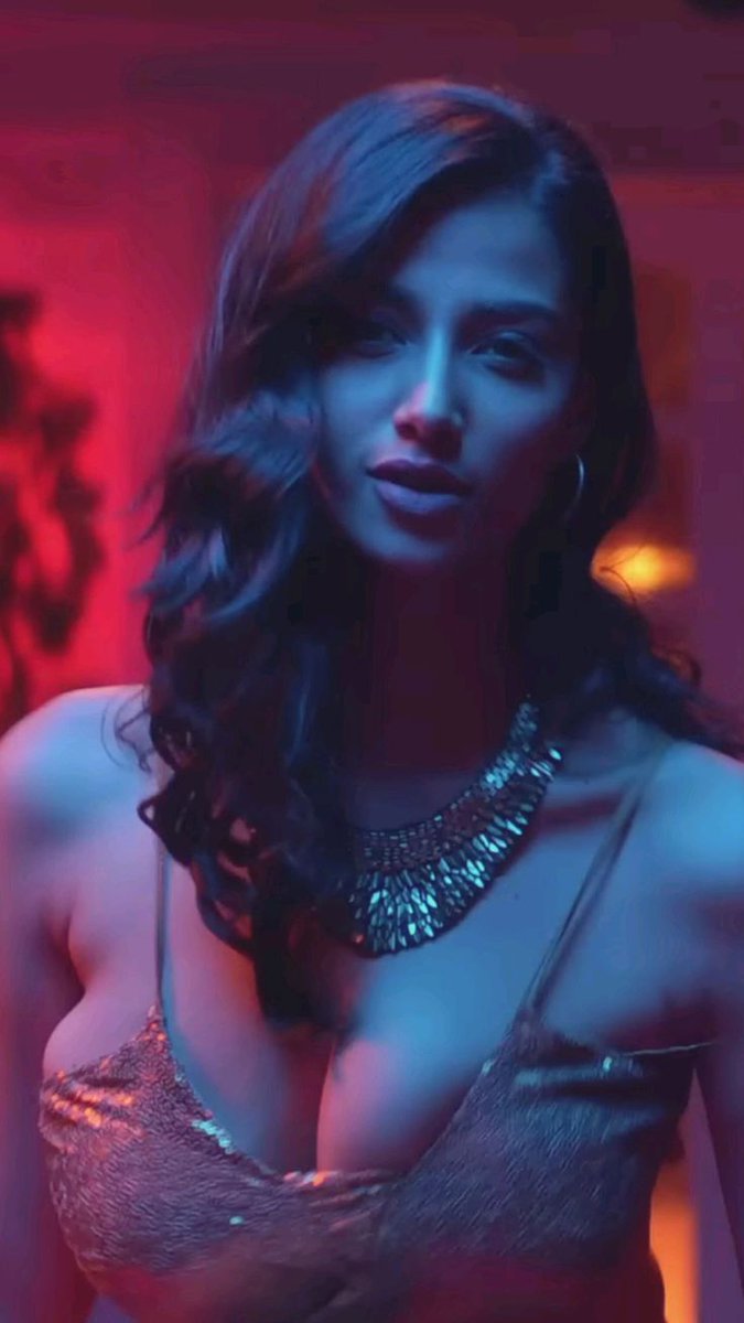 GzH-d-VaMAARipK?format=jpg&name=medium