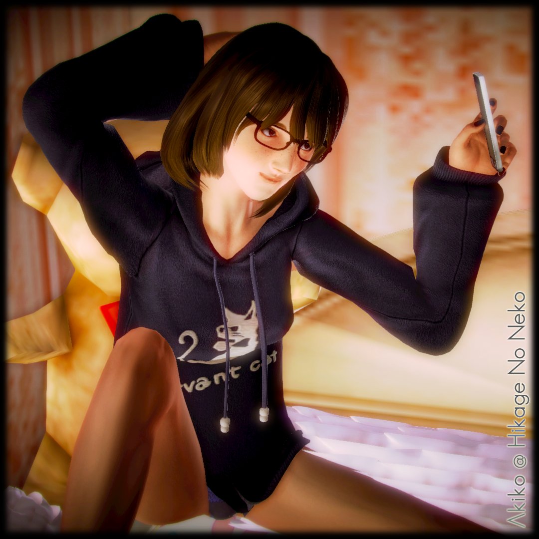 Model : Marie // sometimes lazy and sensitive to cold, she likes to take a nap with her warm cat suit and her teddy bear...