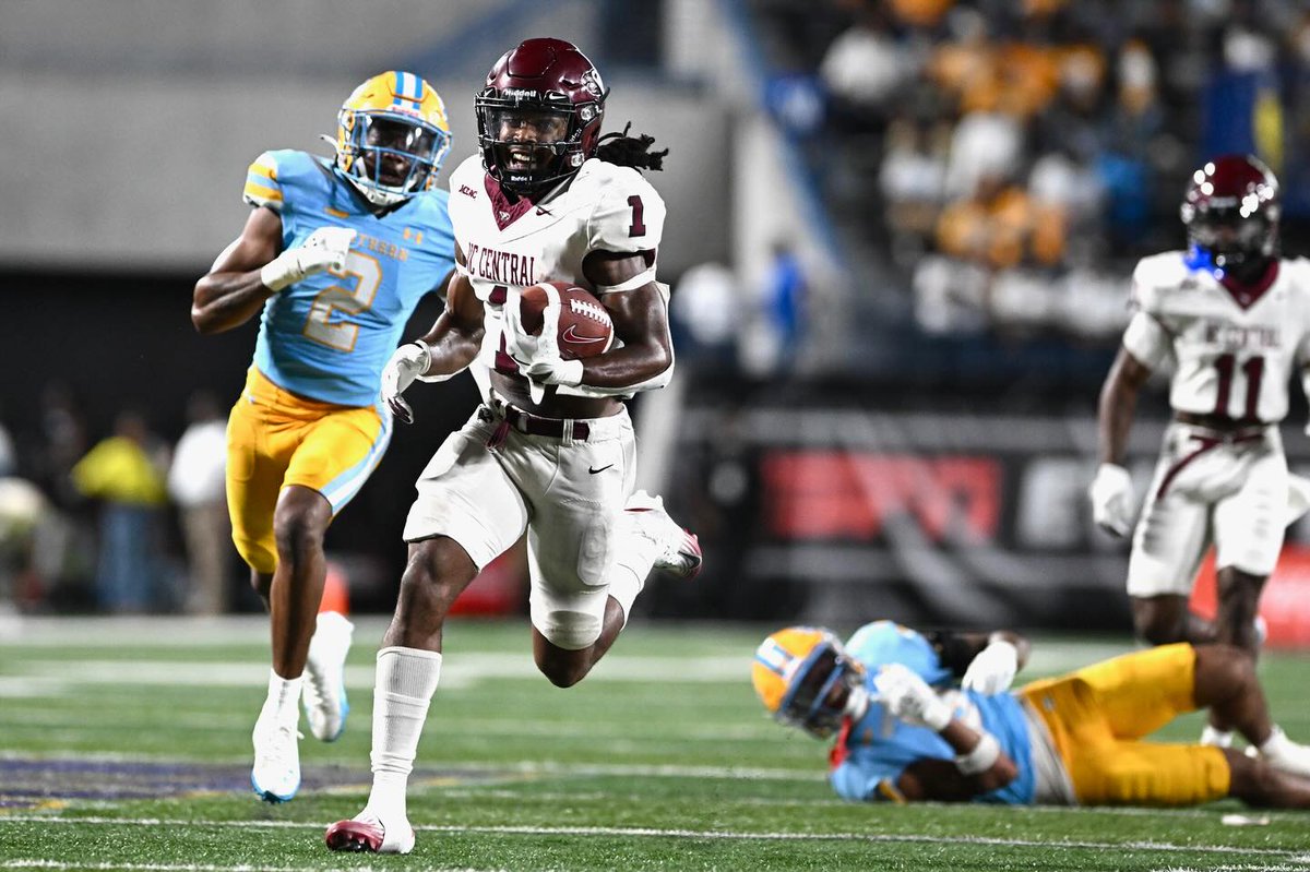 #NCCUCommunity | Eagle Nation, stand with NCCU Football! From now until Aug. 30, Fuel the Streak. Fund the Future. Your financial gift powers scholarships, training, and resources that help our Eagles soar on and off the field.

Join the movement: tinyurl.com/FueltheStreak