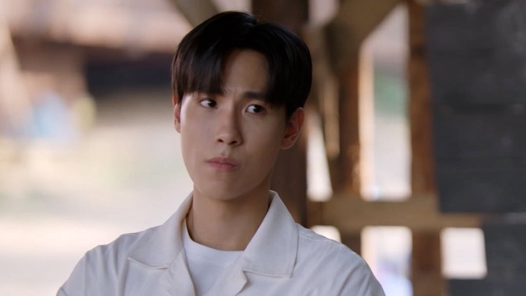หล่อ ธงเขียว อบอุ่น รักเดียว แต่เขาไม่รัก🥹😔

TUL TAM HUAJAI PAI MSN

#MyMagicProphecyEP5