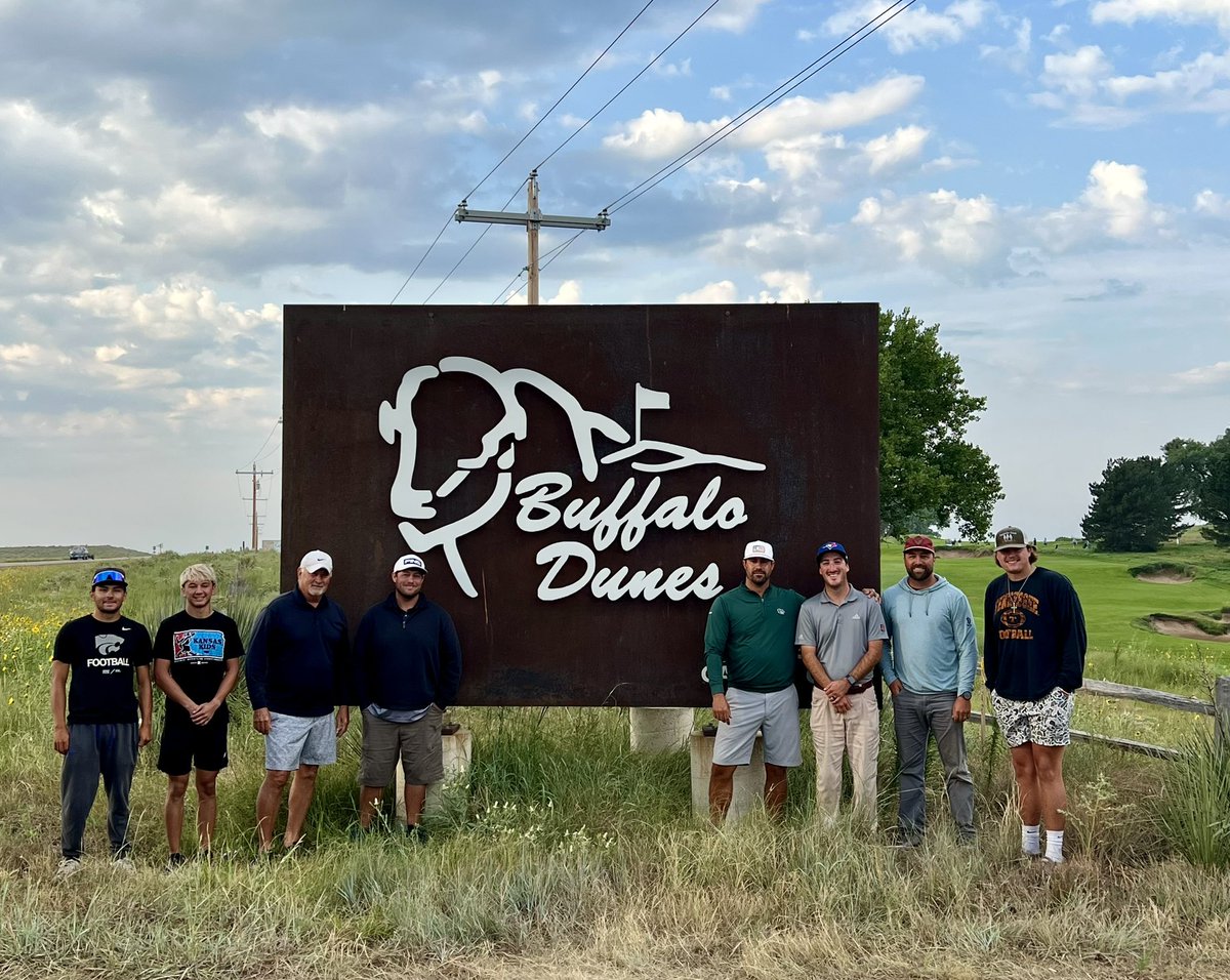 Here they are #TeamTatonka !!! What a cool culture we have built at Buffalo Dunes. 

1% better everyday