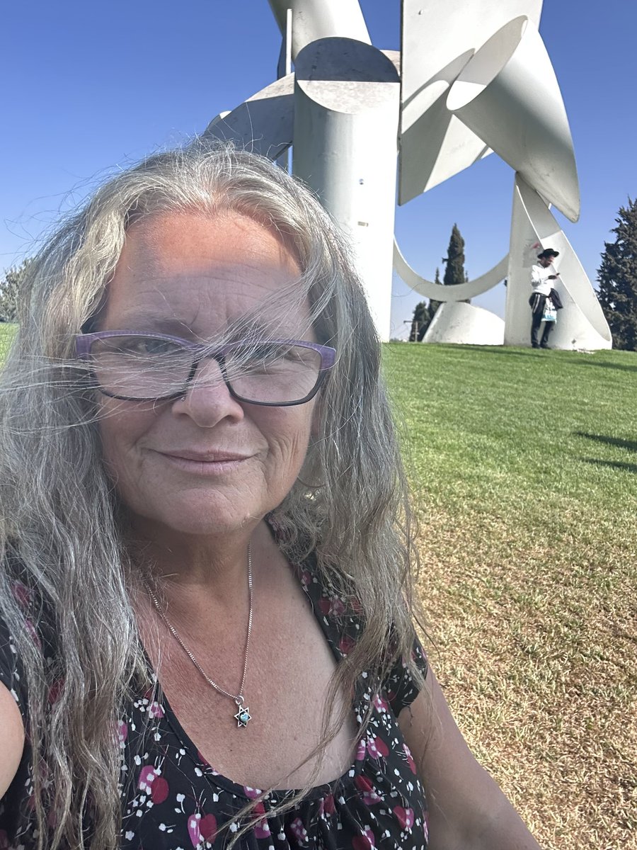 Art is life💖✨
In Jerusalem, Israel 🇮🇱