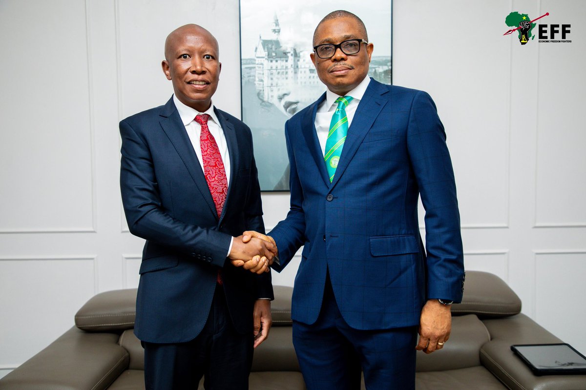 EFFSouthAfrica's tweet image. ♦️In Pictures♦️

The President and CIC @Julius_S_Malema met for the first time with the President of the Nigerian Bar Association (NBA), Mazi Afam Osigwe SAN, ahead of the 2025 NBA Annual Conference in Enugu. 

This important meeting highlights a shared commitment to Pan-African…