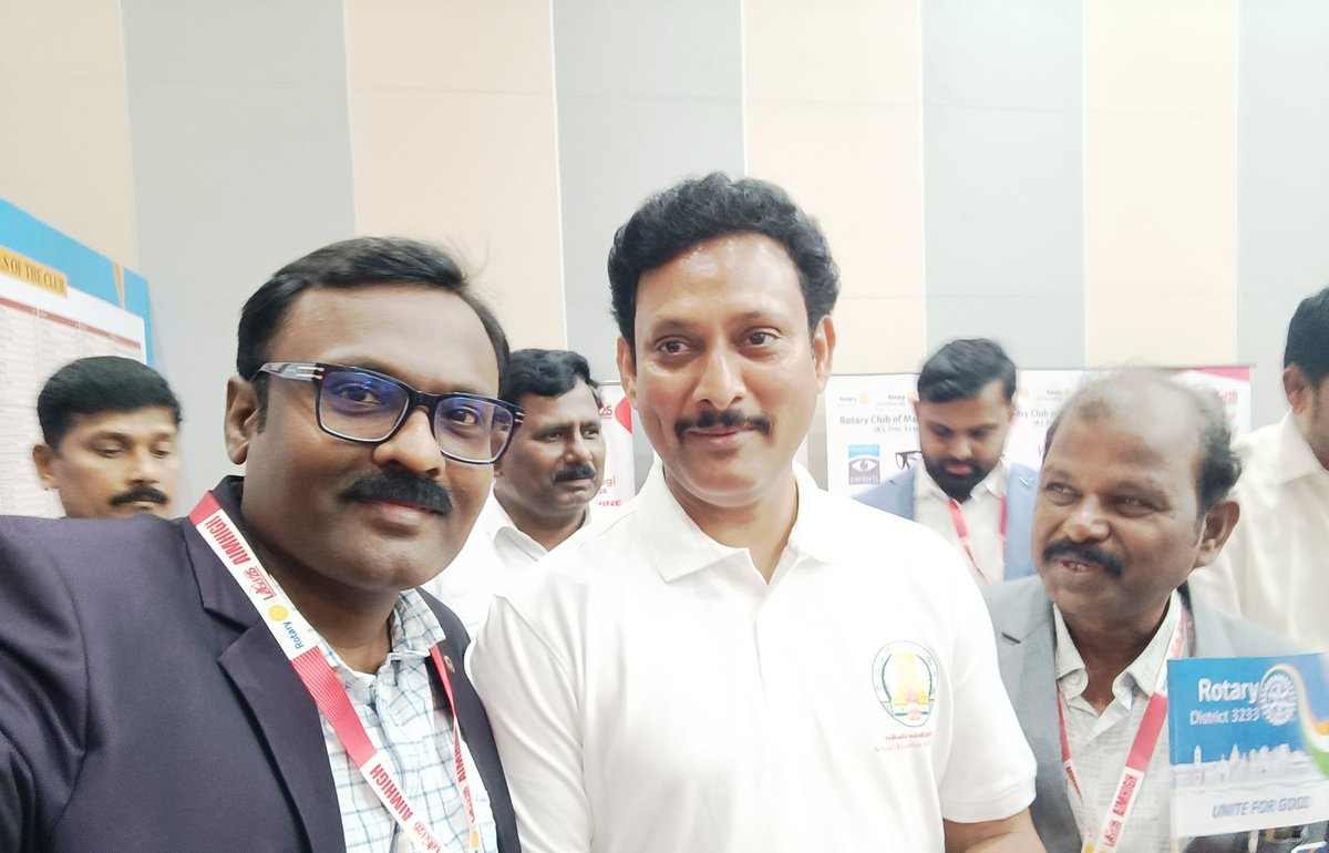 DigitalNewton's tweet photo. @Anbil_Mahesh @Udhaystalin Got an opportunity to take a snap at the event. https://t.co/64w6iheM2z